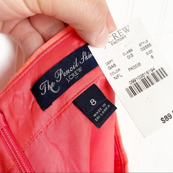 J. Crew Pencil Skirt in Polka Dot Bright Pink - Picture 4 of 4